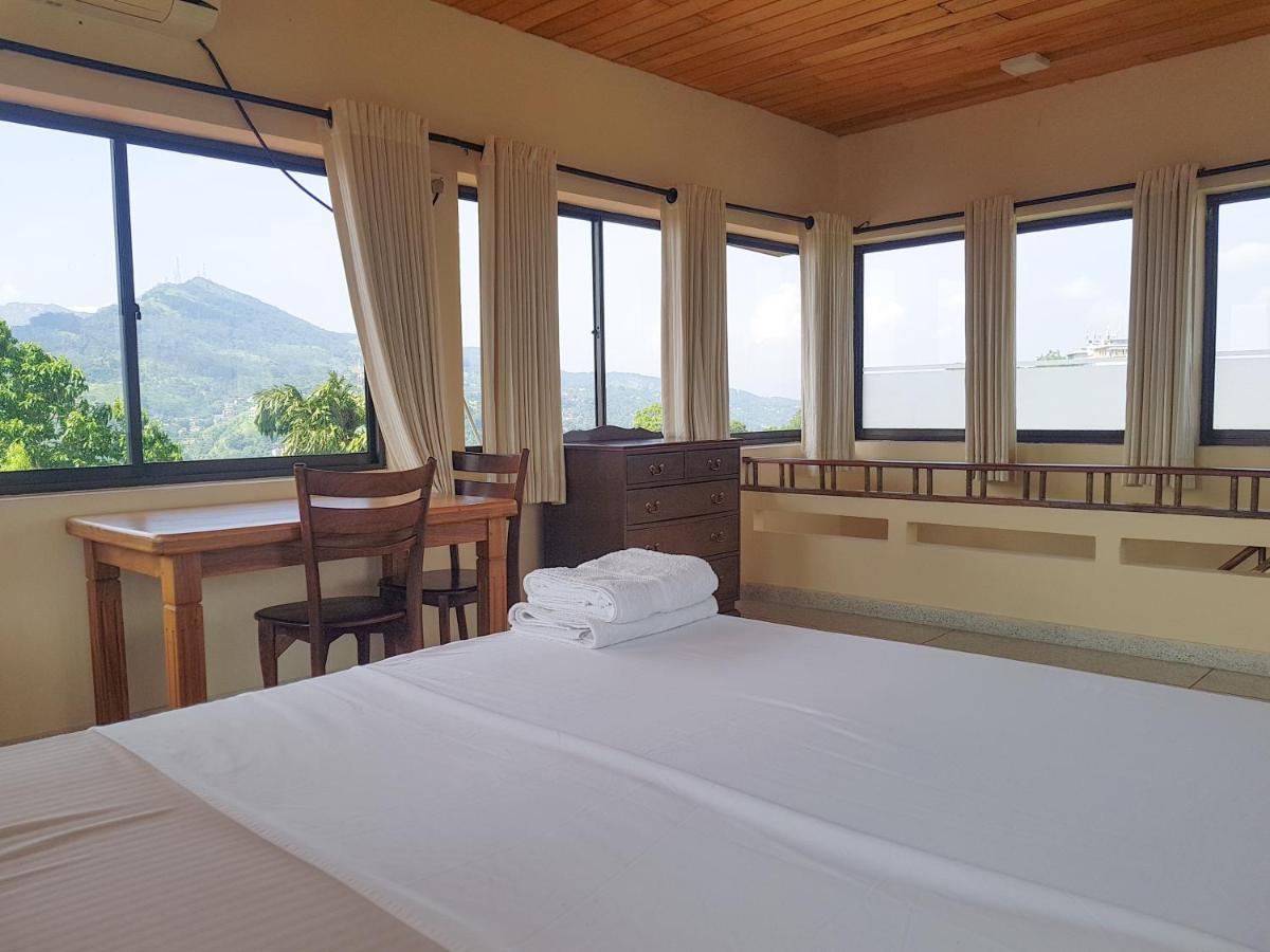 The Views Kandy - 360 Mountain View ภายนอก รูปภาพ